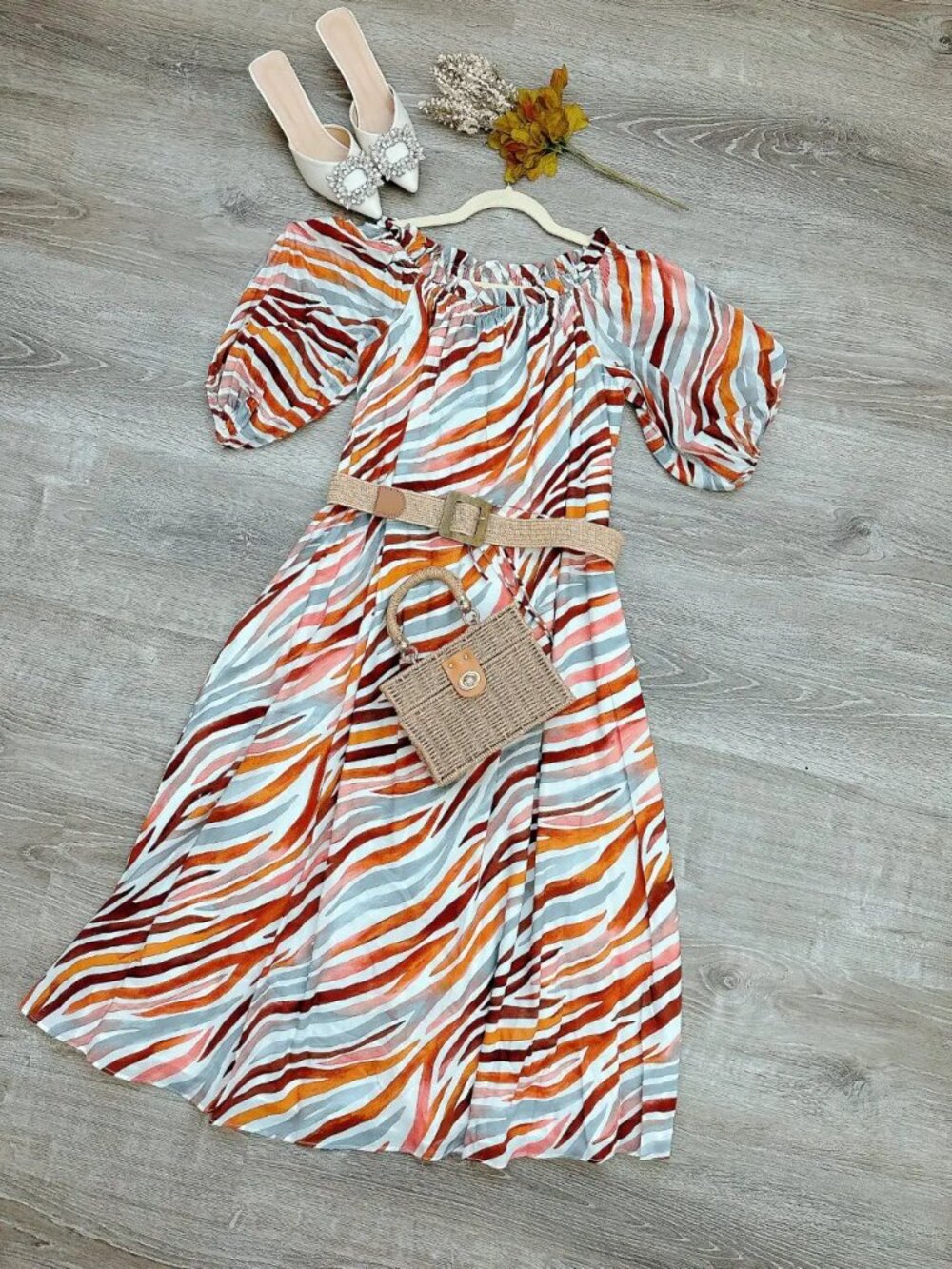 Ann Taylor Zebra Stripe Midi Dress Fits Like Petite Small Puff Sleeve Lined NWOT
